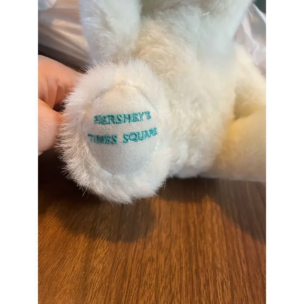 Hershey’s‎ Times Square statute of Liberty bear plush